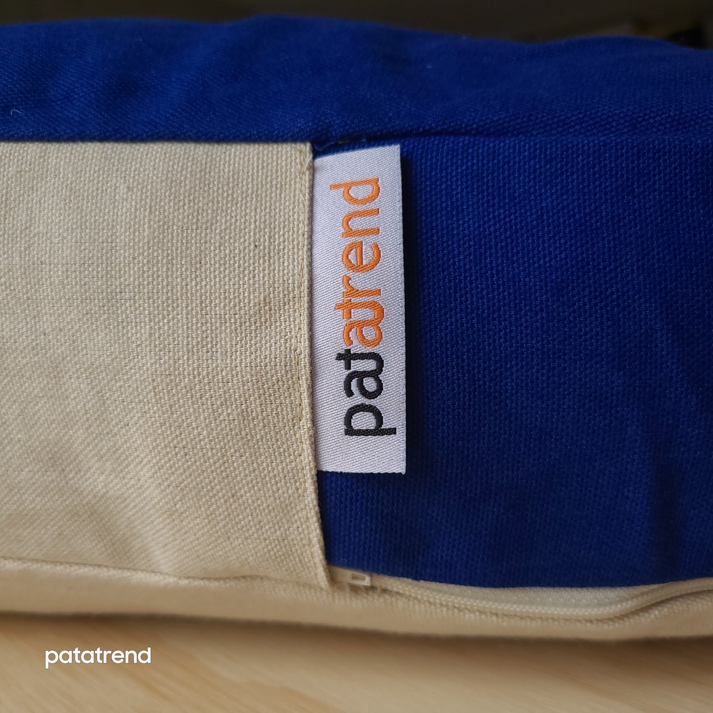 Large Hypoallergenic Nest dog bed and cradle