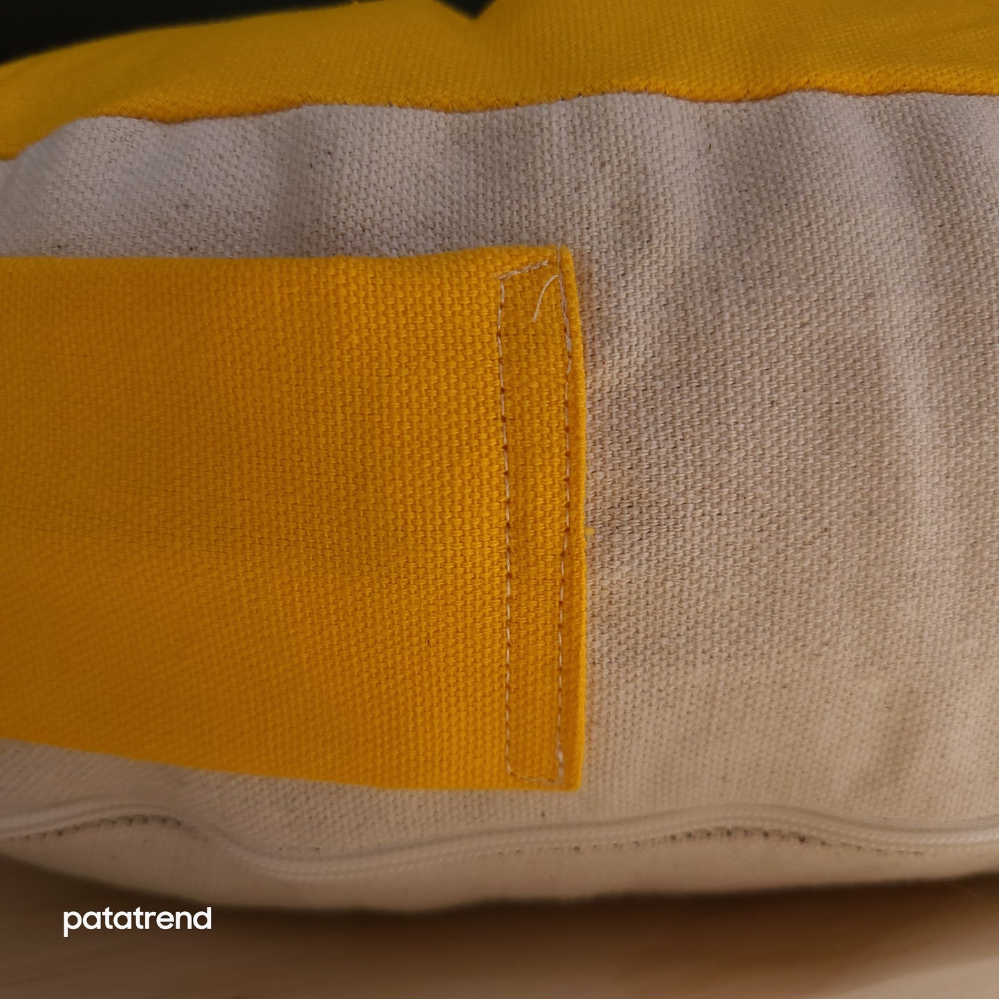 FaireSize Hypoallergenic Nest dog bed and cradle